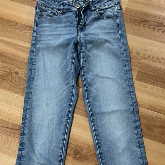 American Eagle Jeans - Picture 2 of 6